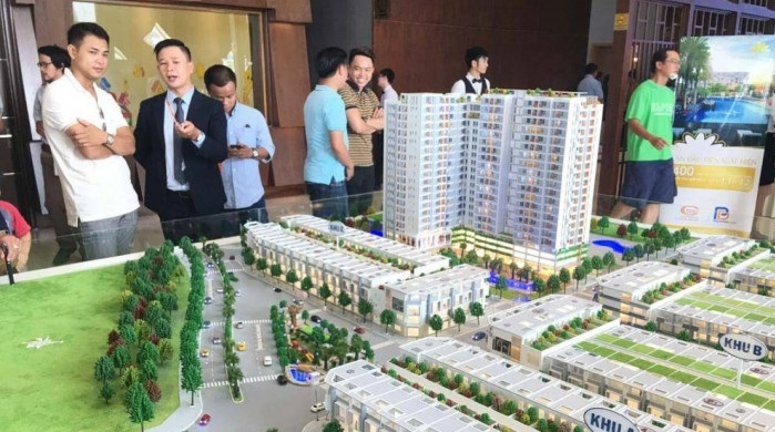 Thị trường bất động sản đang đ&#243;ng băng: C&#243; n&#234;n giải cứu? - Ảnh 1