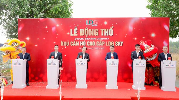 B&#225;n giải chấp gần 4 triệu cổ phiếu của Chủ tịch LDG - Ảnh 1