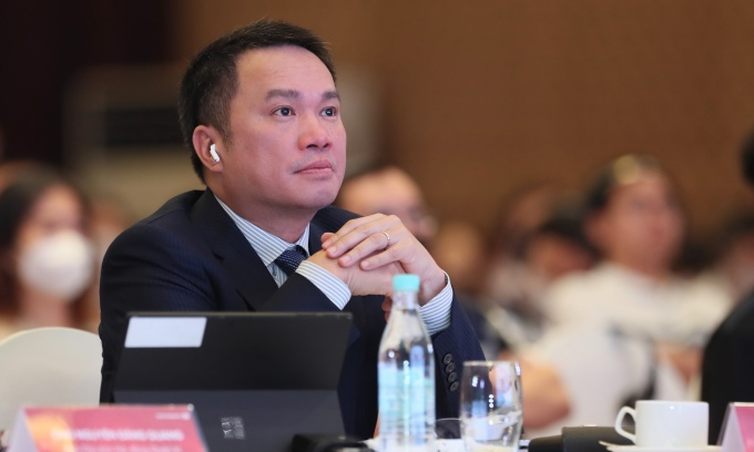 &Ocirc;ng Hồ H&ugrave;ng Anh, Chủ tịch Hội đồng quản trị Techcombank tại phi&ecirc;n họp thường ni&ecirc;n 2023. Ảnh: Techcombank