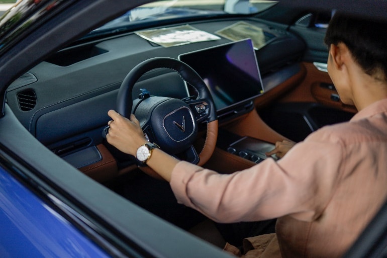 Giới kinh doanh xe: Mô hình Trade-in của VinFast và FGF đang gỡ 2 nút thắt giúp chủ xe xăng lên đời xe điện - Ảnh 1