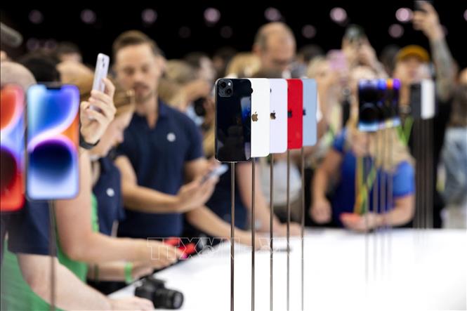 Tin tức c&#244;ng nghệ mới n&#243;ng nhất h&#244;m nay 11/11: Apple v&#224; Amazon bị c&#225;o buộc th&#244;ng đồng &#39;thổi gi&#225;&#39; iPhone, iPad - Ảnh 1