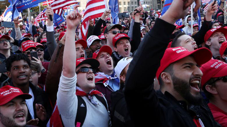 Người ủng hộ &#244;ng Trump xuống đường biểu t&#236;nh, đ&#242;i &quot;chấm dứt gian lận bầu cử&quot; - Ảnh 1