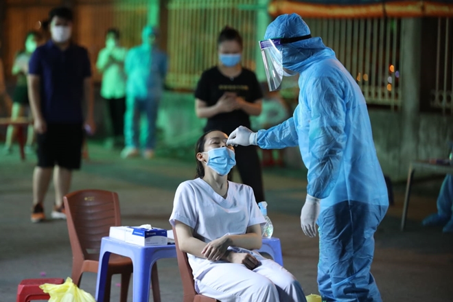 H&agrave; Nội ghi nhận th&ecirc;m 289 ca mắc COVID-19 mới, số ca mắc cao nhất từ khi xuất dịch dịch. (Ảnh minh họa)