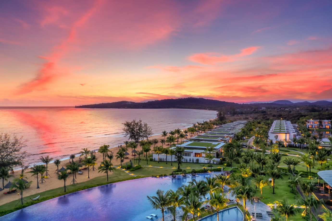 Ho&#224;ng h&#244;n tr&#234;n b&#227;i &#212;ng Lang l&#224;m say đắm bất cứ ai gh&#233; thăm - Ảnh 1