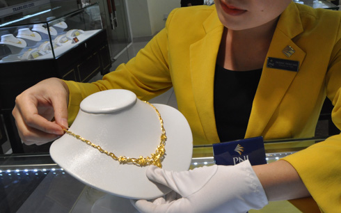 Giảm mạnh thuế xuất khẩu trang sức - Ảnh 1