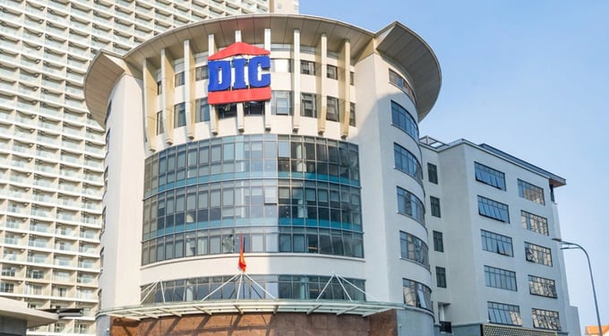 DIC Corp mua lại 800 tỷ đồng tr&aacute;i phiếu DIGH2326002 trước hạn, tận dụng tiền tr&aacute;i phiếu chưa sử dụng để t&aacute;i cấu tr&uacute;c nợ.