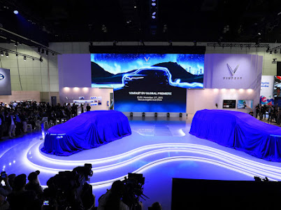 To&#224;n cảnh sự kiện ra mắt xe điện VF e35, VF e36 tại Mỹ - Ảnh 3