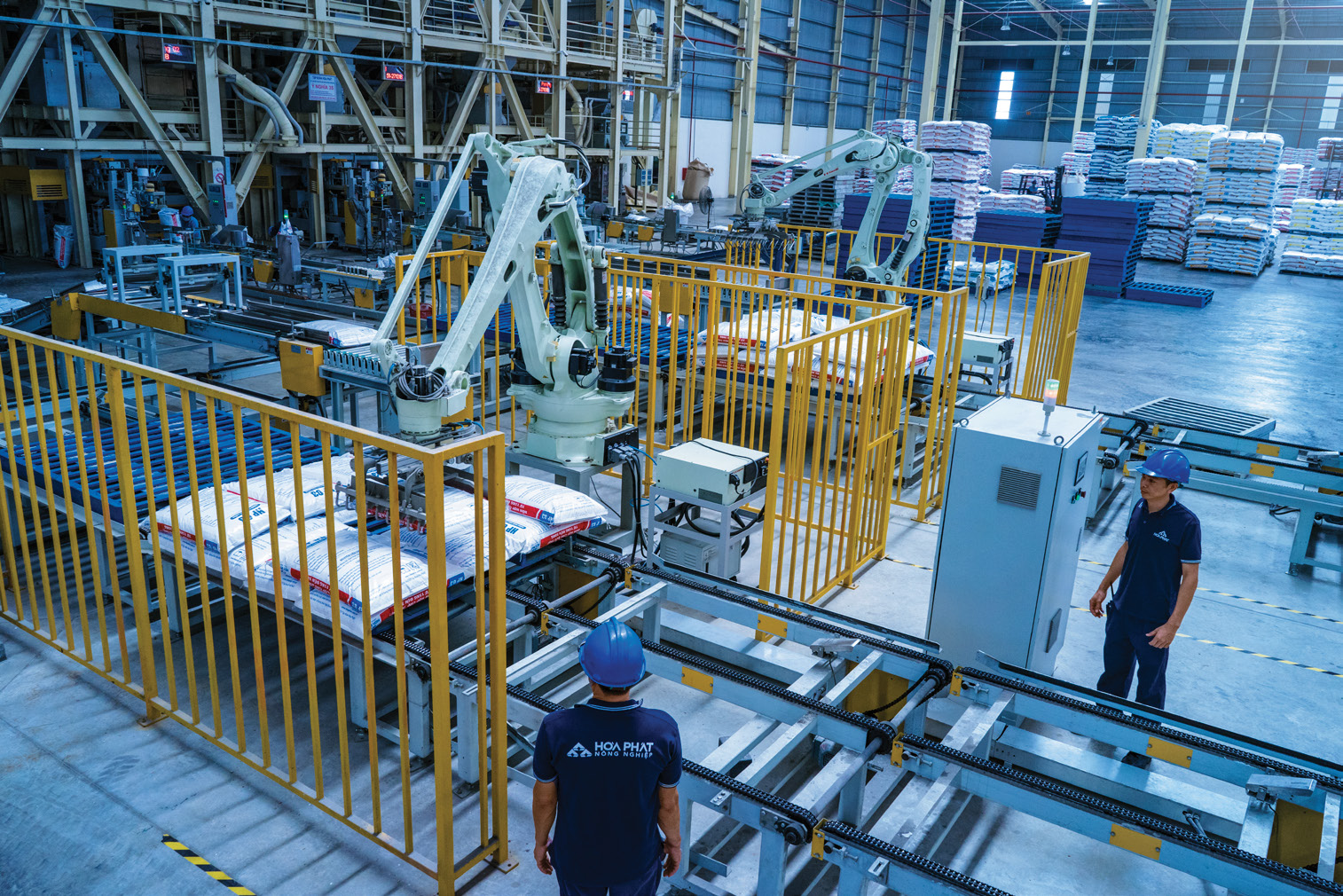 Nh&agrave; m&aacute;y Thức ăn chăn nu&ocirc;i H&ograve;a Ph&aacute;t Đồng Nai