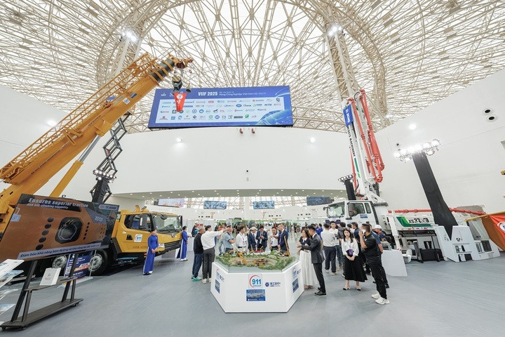 Tuần lễ C&ocirc;ng nghiệp v&agrave; C&ocirc;ng nghệ Việt Nam 2025 l&agrave; triển l&atilde;m m&ocirc; h&igrave;nh &ldquo;5 trong 1&rdquo; lần đầu trong lịch sử.