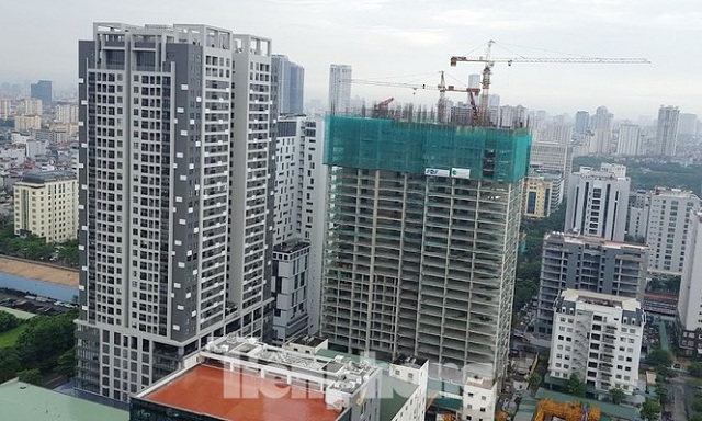 Y&#234;u cầu Bộ X&#226;y dựng l&#224;m r&#245; việc x&#226;y tầng l&#225;nh nạn đẩy gi&#225; căn hộ - Ảnh 1