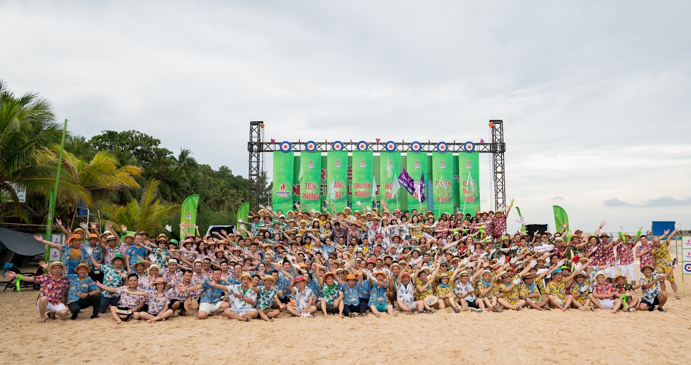 Chương tr&igrave;nh Team building với chủ đề &ldquo;Truyền nhiệt huyết &ndash; Quyết th&agrave;nh c&ocirc;ng&rdquo; của PVFCCo