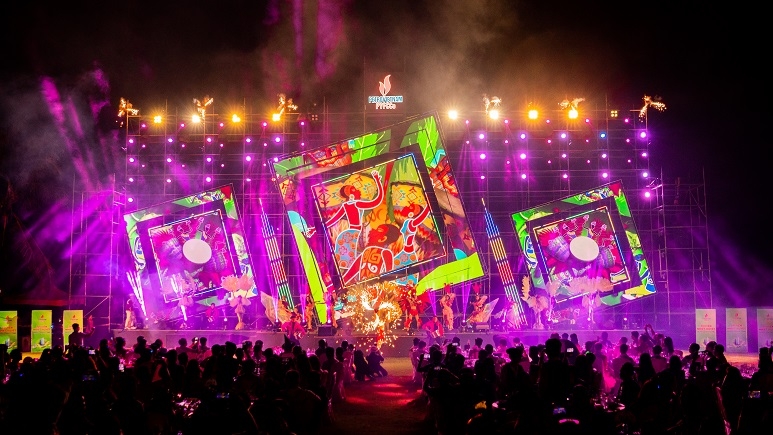 Đ&ecirc;m Gala được đầu tư d&agrave;n dựng qui m&ocirc;