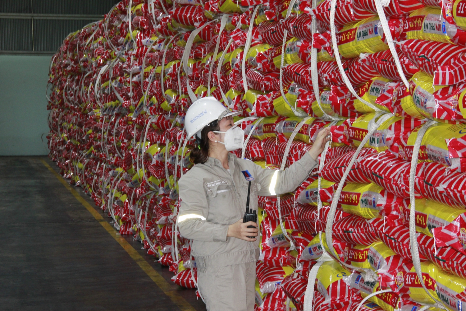 Nh&#224; m&#225;y Đạm Ph&#250; Mỹ đạt kỷ lục vận h&#224;nh: Th&#224;nh quả từ những quyết s&#225;ch đ&#250;ng đắn của Đảng ủy PVFCCo - Ảnh 3