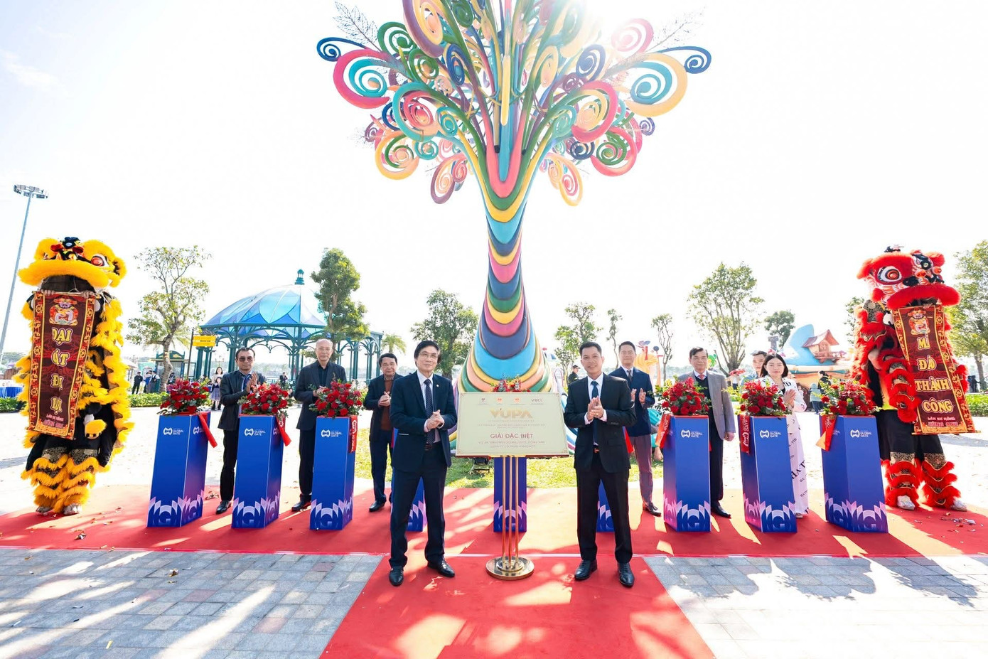 Dự &aacute;n Vinhomes Global Gate ch&iacute;nh thức được gắn biển Giải Đặc biệt &ndash; Giải thưởng Quy hoạch đ&ocirc; thị quốc gia 2024.