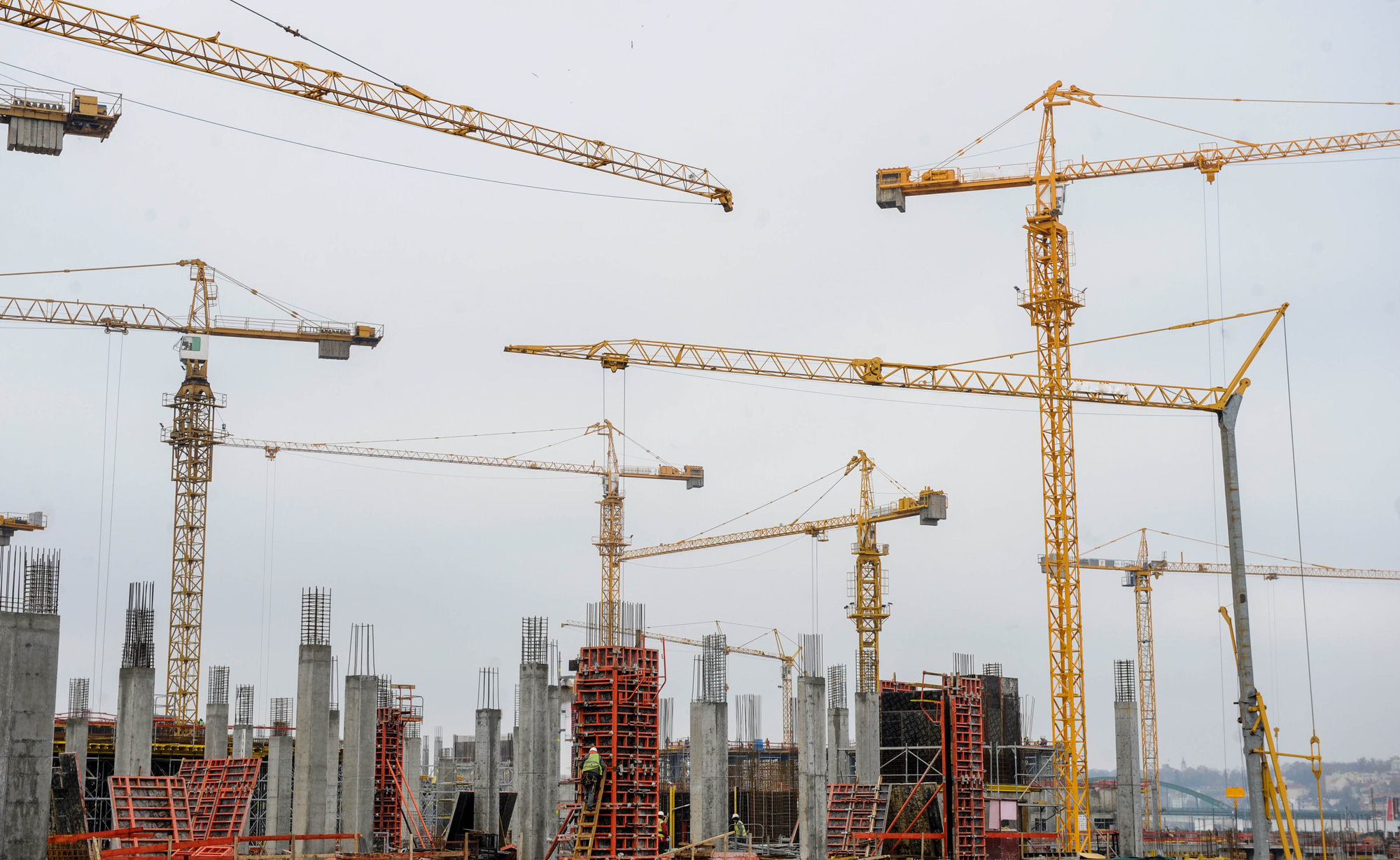 Sản phẩm của PVcomBank bao qu&aacute;t hết được c&aacute;c đối tượng kh&aacute;ch h&agrave;ng theo chuỗi, được thiết kế chuy&ecirc;n biệt d&agrave;nh cho doanh nghiệp hoạt động trong lĩnh vực x&acirc;y lắp, thi c&ocirc;ng. &nbsp;