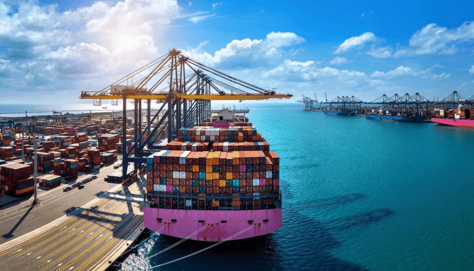 Hải Ph&ograve;ng ghi nhận mức lợi nhuận kỷ lục v&agrave; doanh thu tăng mạnh của c&aacute;c doanh nghiệp logistics