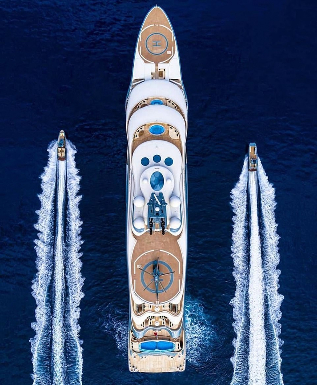 Đ&acirc;y l&agrave; du thuyền đắt bậc nhất thế giới...