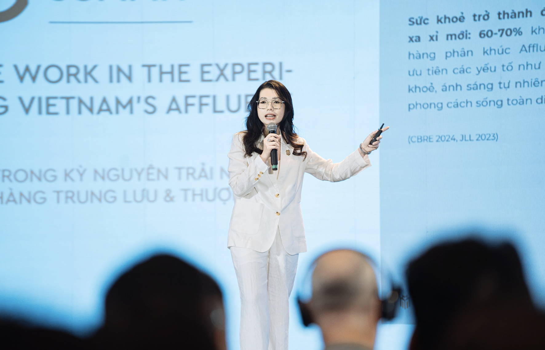 Theo b&agrave; Thi Anh Đ&agrave;o, tầng lớp trung - thượng lưu tại Việt Nam đang dịch chuyển mạnh từ tư duy sở hữu một ng&ocirc;i nh&agrave; sang mong muốn kiến tạo phong c&aacute;ch sống.