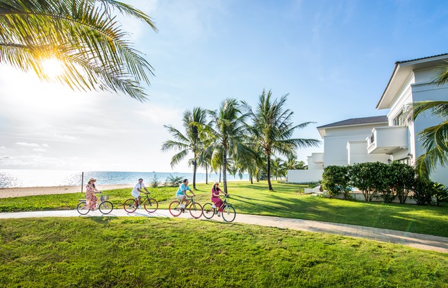 Sẵn s&#224;ng &#39;đi đu&#39; Maroon 5 v&#224; khuấy đảo Ph&#250; Quốc United Center - Ảnh 3