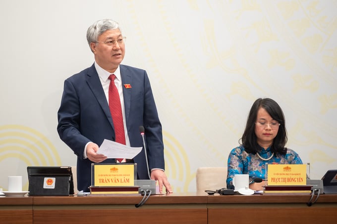 Ủy vi&ecirc;n Thường trực Ủy ban T&agrave;i ch&iacute;nh Ng&acirc;n s&aacute;ch Trần Văn L&acirc;m.