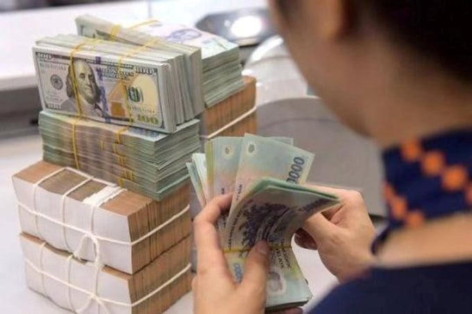 Giao dịch từ 400 triệu đồng trở l&ecirc;n phải b&aacute;o c&aacute;o Ng&acirc;n h&agrave;ng Nh&agrave; nước.