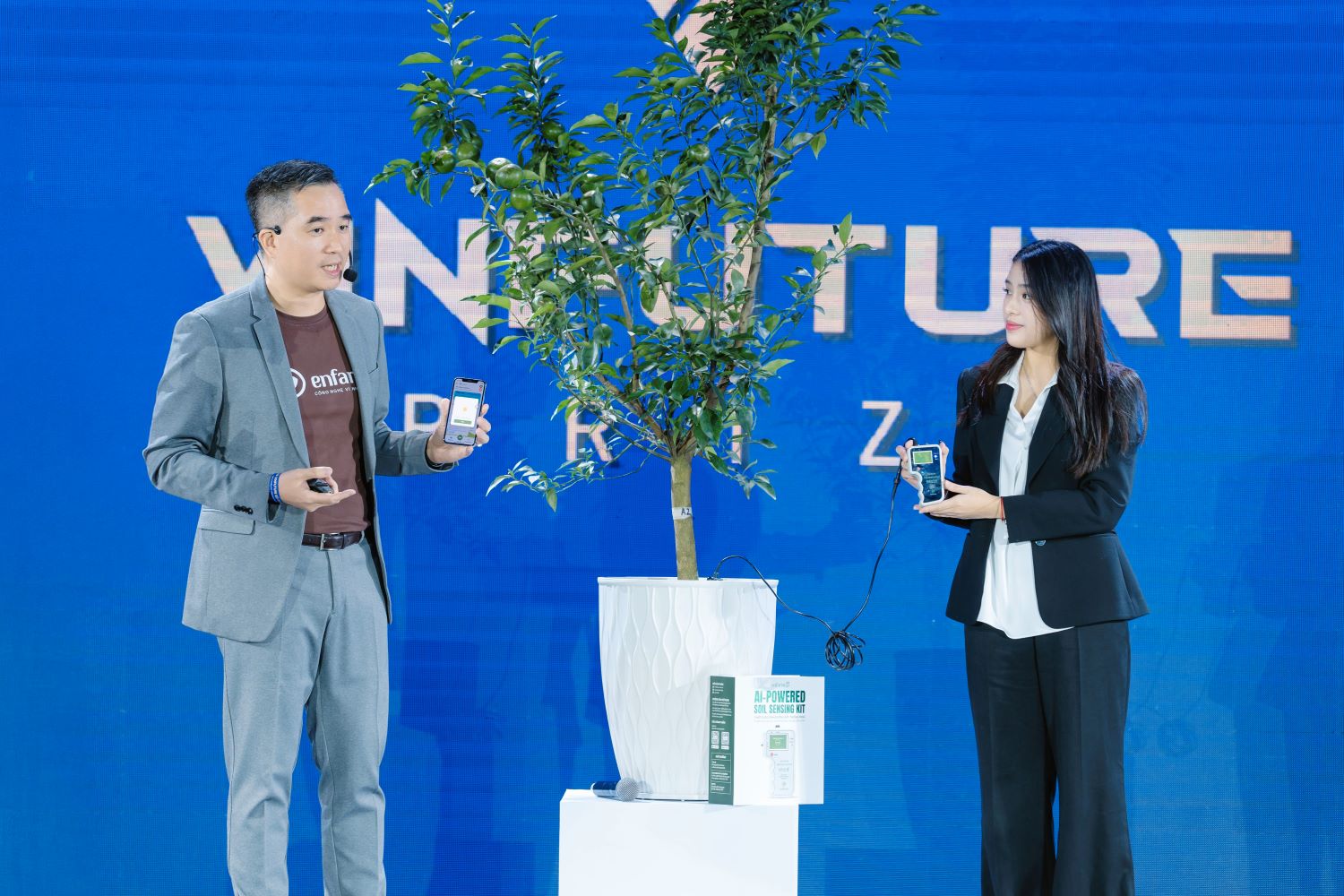 Bốn c&#244;ng nghệ mở đường cho tương lai g&#226;y ch&#250; &#253; tại Tuần lễ VinFuture 2025 - Ảnh 1