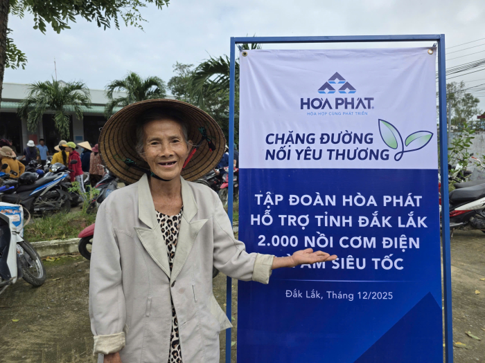 B&agrave; Nguyễn Thị Nập gửi lời cảm ơn đến Tập đo&agrave;n H&ograve;a Ph&aacute;t