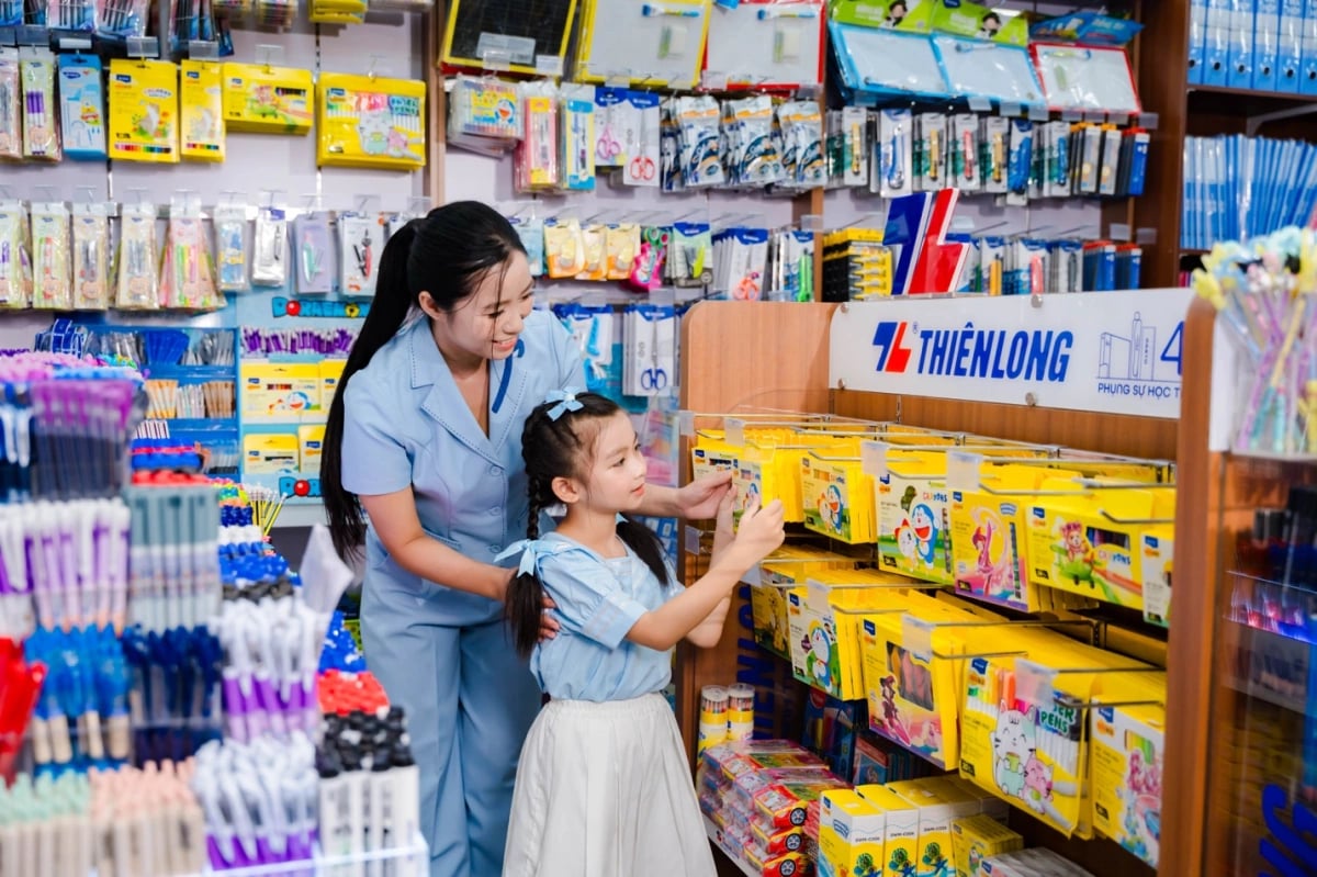 Chủ thương hiệu văn ph&#242;ng phẩm Campus muốn th&#226;u t&#243;m &#39;vua b&#250;t bi&#39; Thi&#234;n Long - Ảnh 1