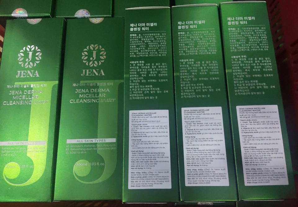 Sản phẩm Jena Derma Micellar Cleansing Water c&oacute; dấu hiệu giả nguồn gốc, xuất xứ.