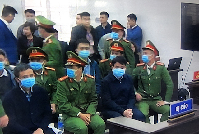 Ông Nguyễn Đức Chung bị phạt 5 năm tù - Ảnh 1