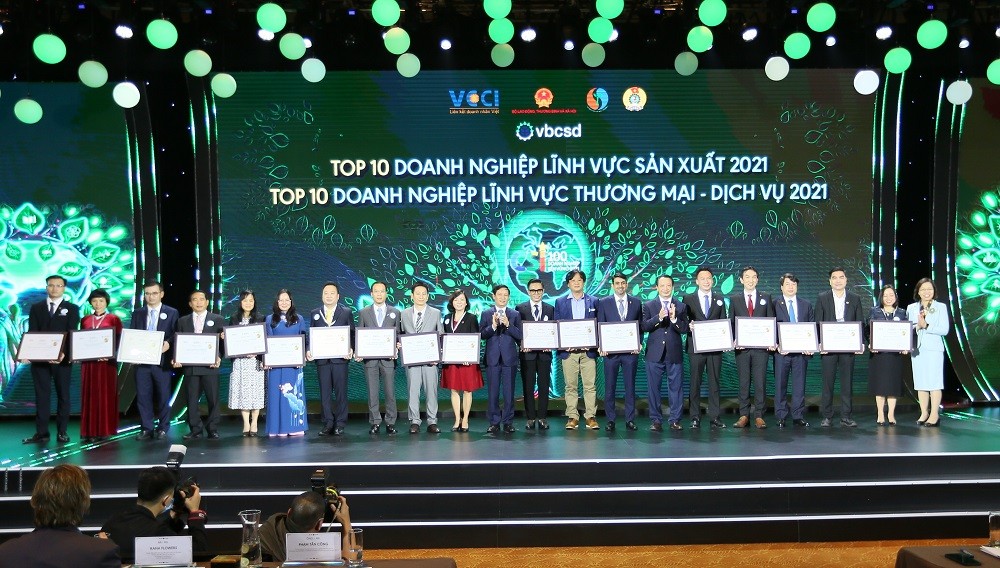 Vinh danh trong Top 10 doanh nghiệp ph&aacute;t triển bền vững nhất Việt Nam 2021 &nbsp;