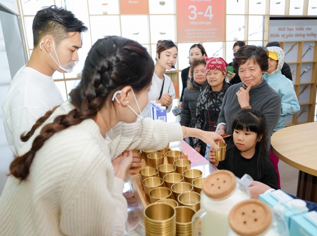 Vinamilk ti&#234;n phong ứng dụng th&#224;nh c&#244;ng c&#244;ng nghệ sữa Green Farm đột ph&#225; - Ảnh 2