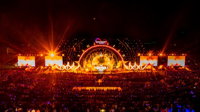 Ph&#250; Quốc United Center - Điểm hẹn mới của những huyền thoại &#226;m nhạc đương đại - Ảnh 11