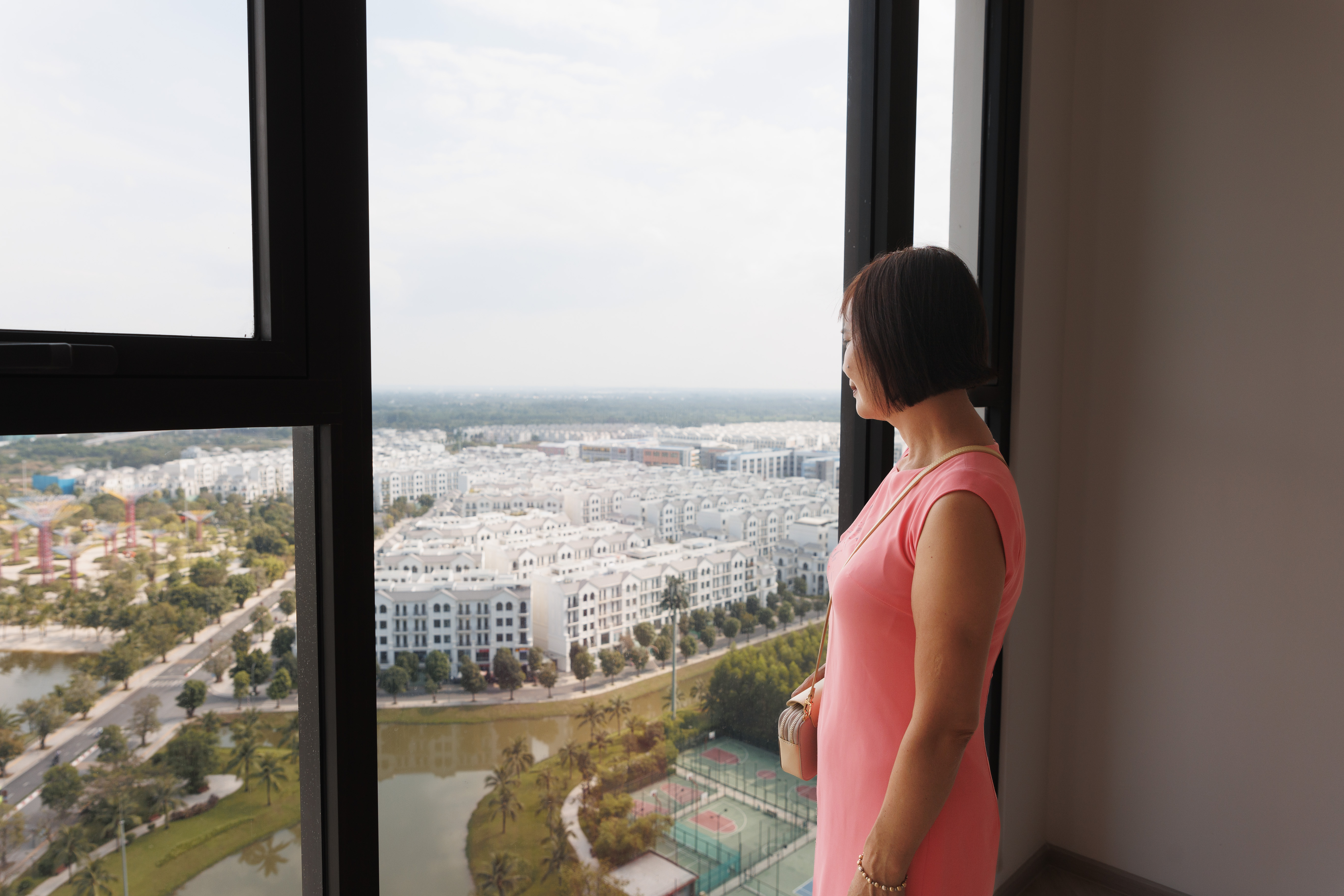 Kh&ocirc;ng gian căn hộ ho&agrave;n thiện đầy đủ nội thất cao cấp liền tường, view đẳng cấp&hellip; tạo ấn tượng đặc biệt với cộng đồng cư d&acirc;n