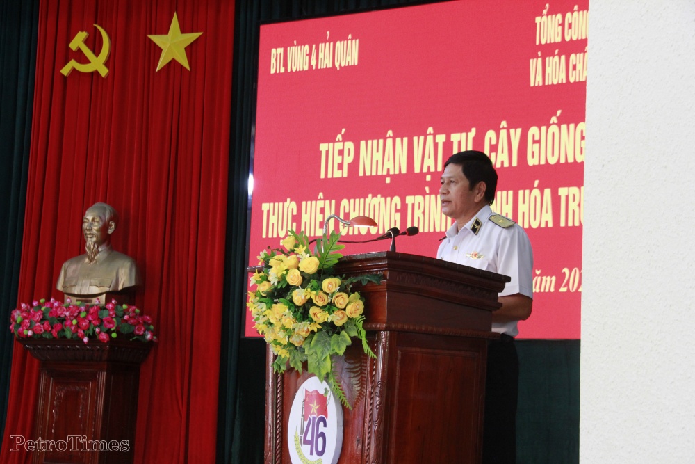 PVFCCo b&#224;n giao vật tư v&#224; 100.000 c&#226;y xanh g&#243;p phần xanh ho&#225; Trường Sa  - Ảnh 4