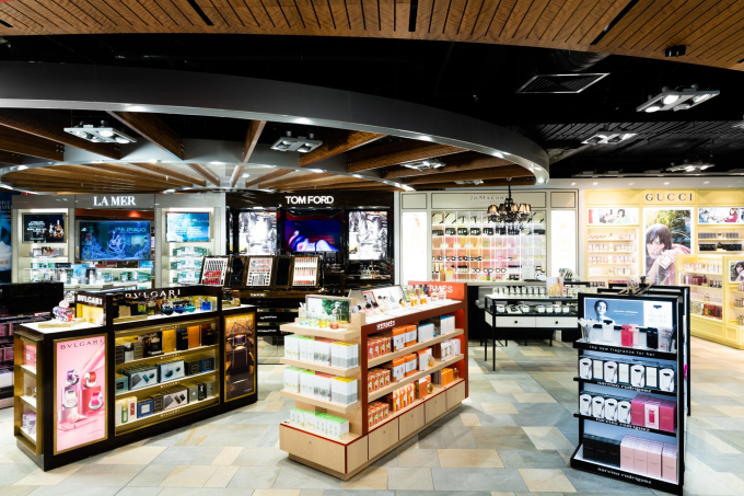 Một quầy h&agrave;ng miễn thuế tại H&agrave;n Quốc. Ảnh: LinkedIn.