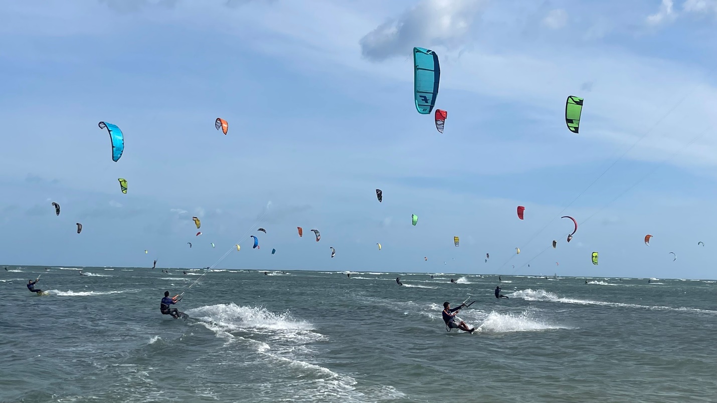 &#39;Vũ điệu&#39; lướt v&#225;n diều quốc tế thu h&#250;t du kh&#225;ch đến Ninh Thuận - Ảnh 9