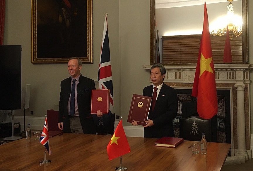 Hiệp định UKVFTA đ&atilde; ch&iacute;nh thức được k&yacute; kết bởi đại diện ủy quyền (Đại sứ) của Ch&iacute;nh phủ hai nước tại London (Vương quốc Anh). Ảnh: ST &nbsp;