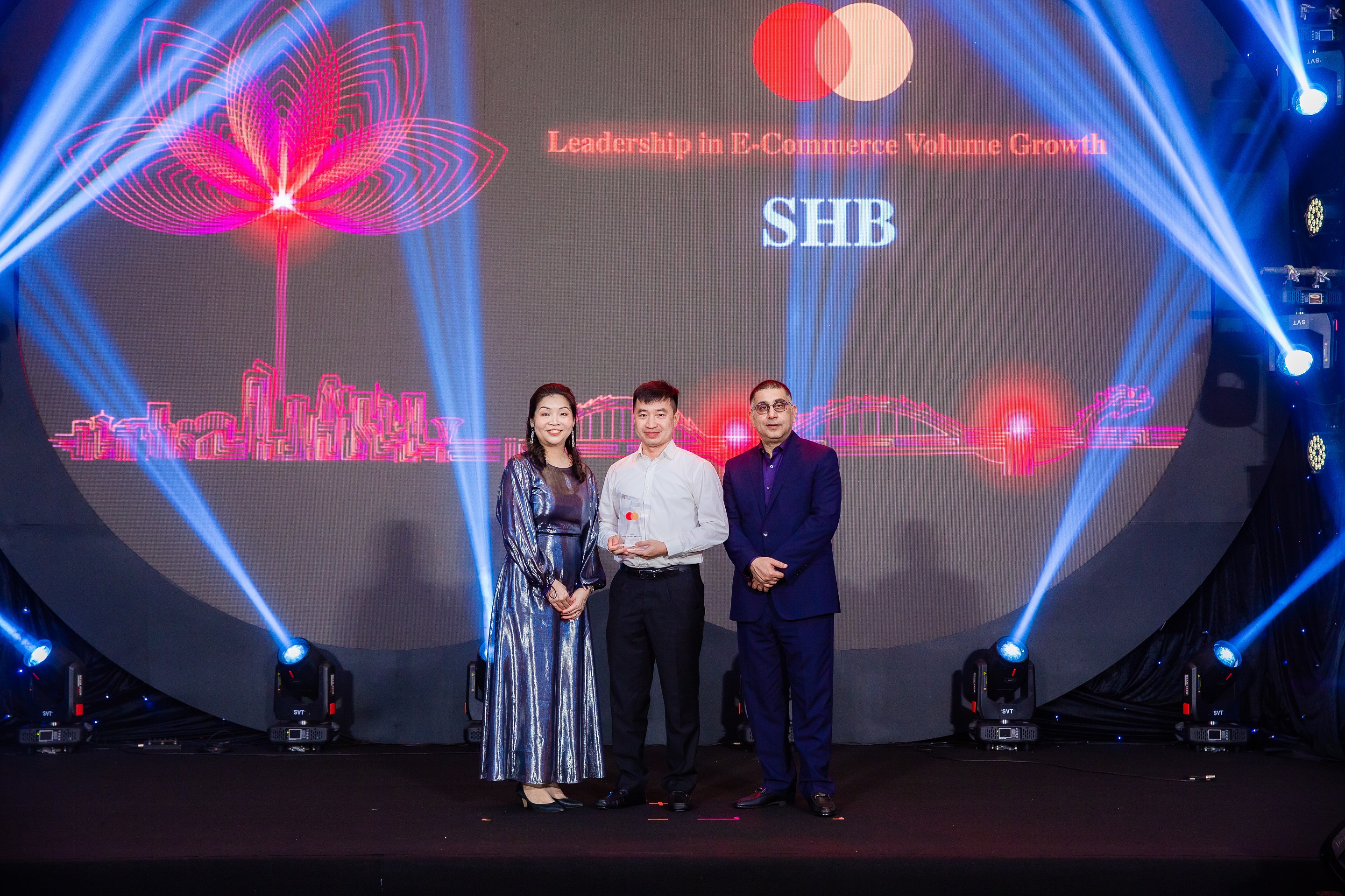 SHB tiếp tục dẫn đầu thị trường về tốc độ tăng trưởng giao dịch thanh to&#225;n online thẻ Mastercard - Ảnh 1