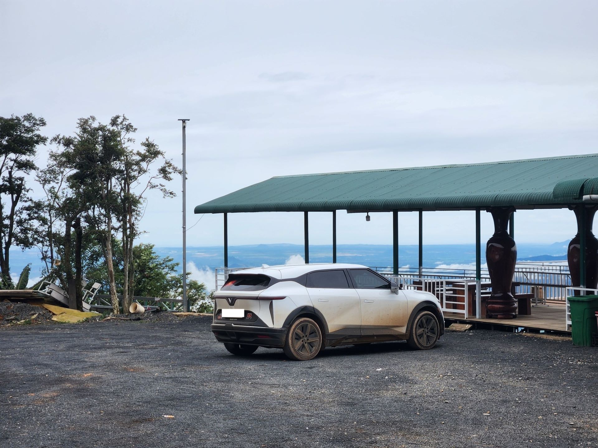 Trải nghiệm với c&aacute;c d&ograve;ng xe ở Đức khiến anh Đức bất ngờ về chất lượng sản phẩm, dịch vụ của VinFast.