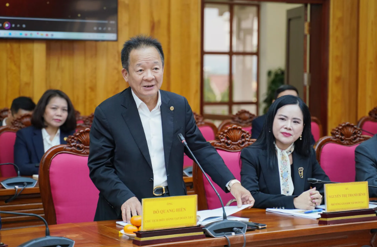 Doanh nh&acirc;n Đỗ Quang Hiển ph&aacute;t biểu tại buổi l&agrave;m việc. (Ảnh: Cổng th&ocirc;ng tin điện tử tỉnh L&acirc;m Đồng)