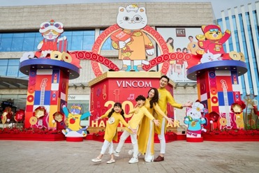 Bộ &ldquo;Ngũ Cat L&acirc;m Mall&rdquo; với 5 ch&uacute; m&egrave;o khổng lồ mang ngộ nghĩnh, đ&aacute;ng y&ecirc;u mang may mắn, t&agrave;i lộc &ldquo;đổ bộ&rdquo; Vincom Mega Mall Smart City
