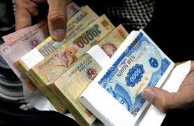 NHNN &#39;tu&#253;t c&#242;i&#39; c&#225;c trường hợp kinh doanh tiền mệnh gi&#225; nhỏ tr&#225;i quy định - Ảnh 1