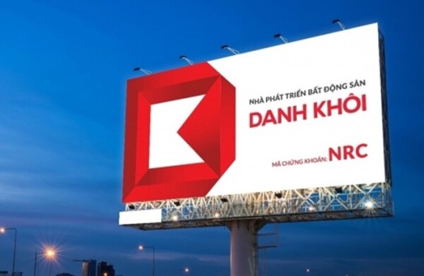 Kinh doanh bết b&aacute;t chưa hồi kết, điều g&igrave; đ&atilde; cứu nguy cho Danh Kh&ocirc;i?