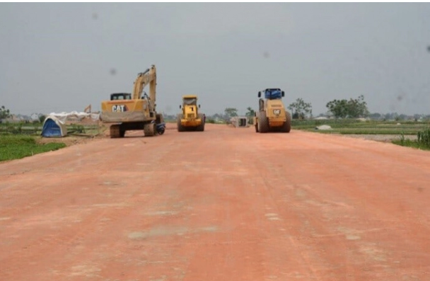 Tổng c&ocirc;ng ty Cổ phần Đầu tư X&acirc;y dựng Minh Tuấn từng tham gia 77 g&oacute;i thầu, tr&uacute;ng 62 g&oacute;i thầu.