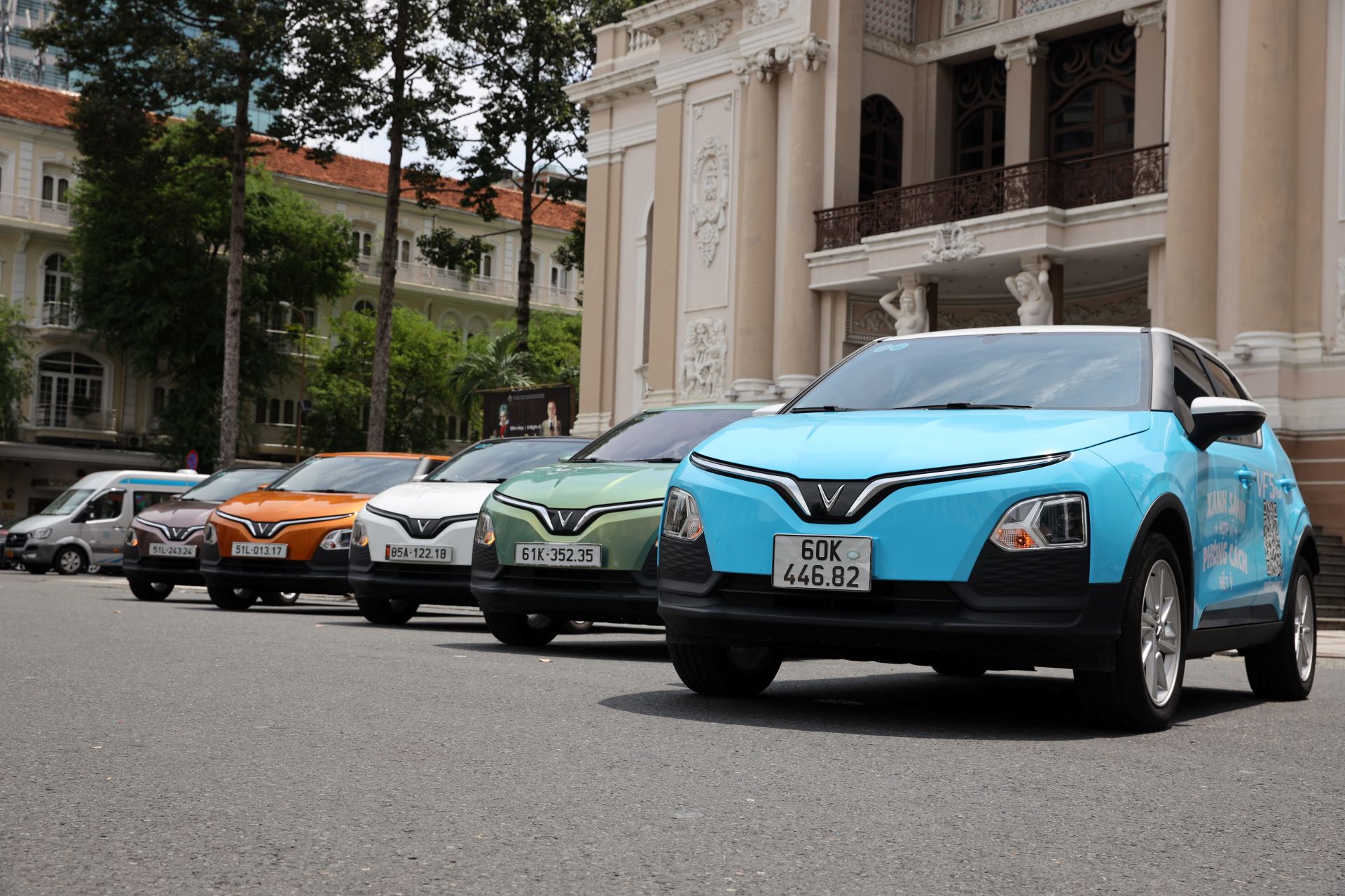 Lần đầu sở hữu ô tô, chủ xe trung niên lựa chọn VinFast VF 5 vì những lý do này - Ảnh 1