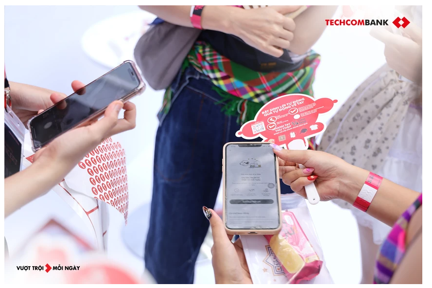 Techcombank “Sinh lời tự động” 2.0 v&#224; c&#226;u chuyện tạo xu thế về trải nghiệm số ng&#224;nh ng&#226;n h&#224;ng - Ảnh 1