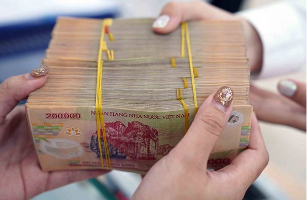 Những ngân hàng 'ngược chiều': Tăng lãi suất huy động, tranh thủ hút vốn rẻ - Ảnh 2