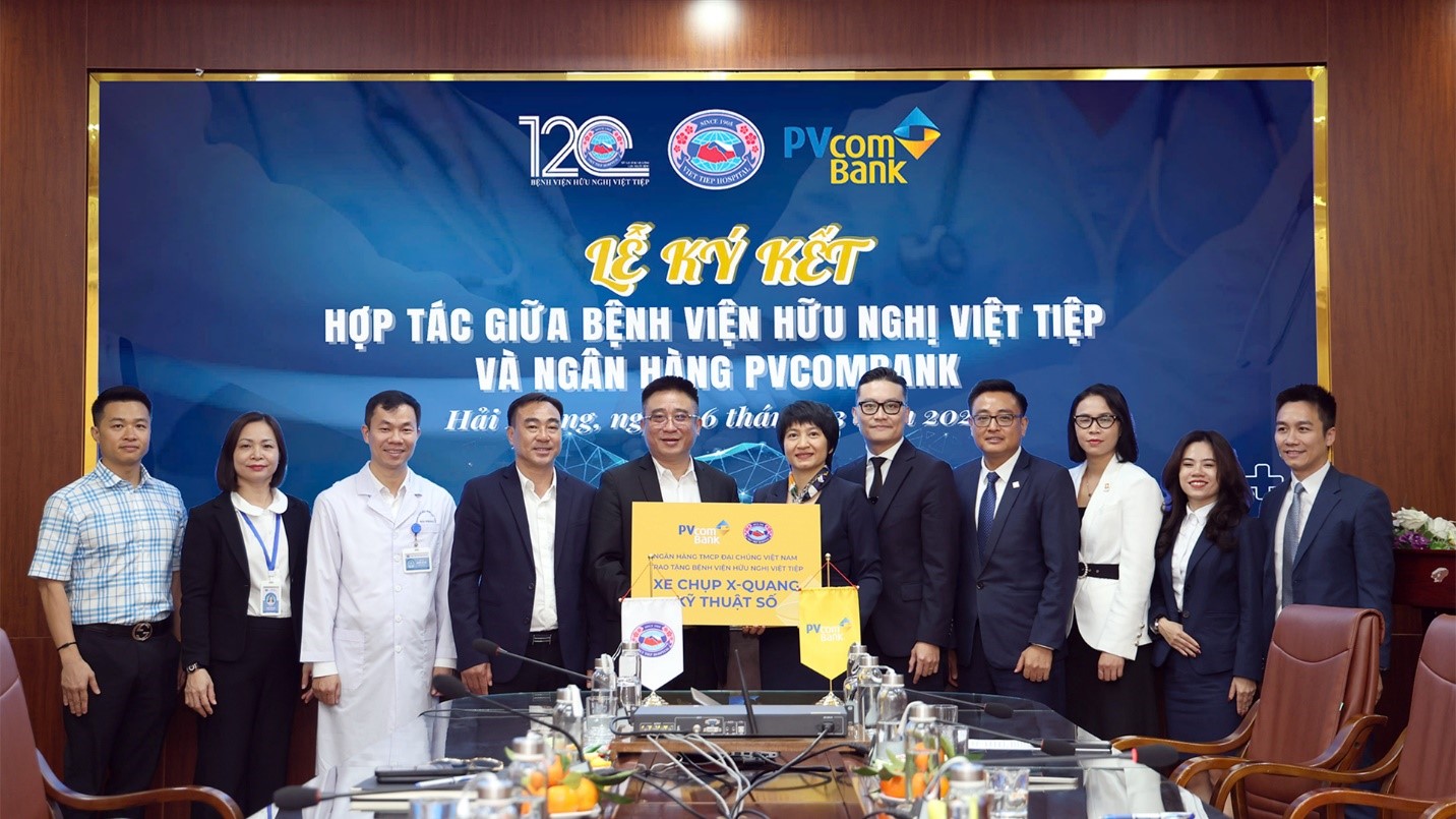 PVcomBank v&agrave; Bệnh viện Hữu nghị Việt Tiệp k&yacute; kết thỏa thuận hợp t&aacute;c to&agrave;n diện &nbsp;