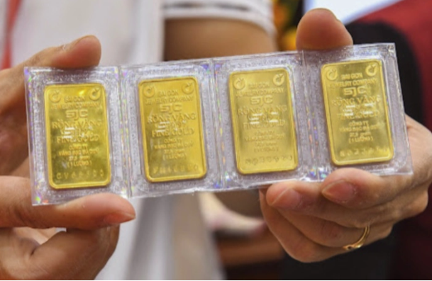 Hiệp hội Kinh doanh v&agrave;ng Việt Nam đề xuất PNJ, SJC v&agrave; DOJI được nhập khẩu v&agrave;ng nguy&ecirc;n liệu.